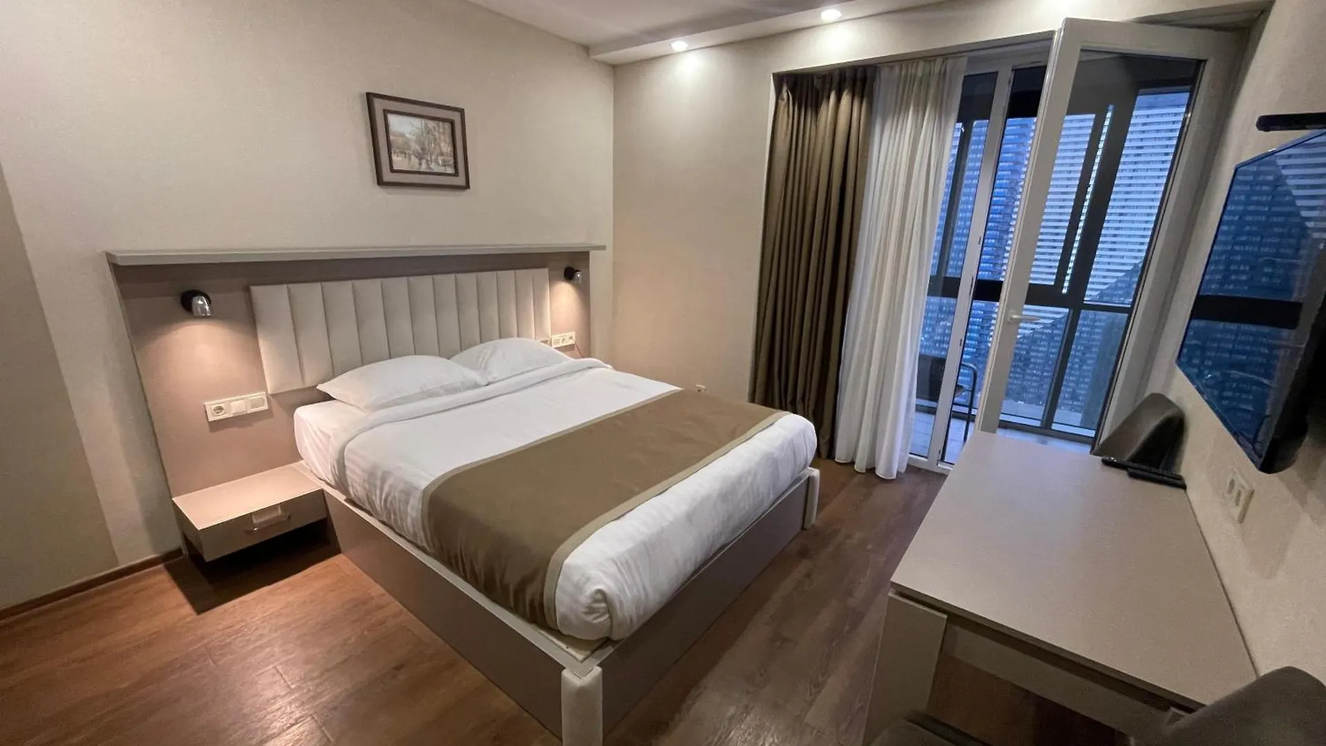 Panorama Apartments Batumi 0*,